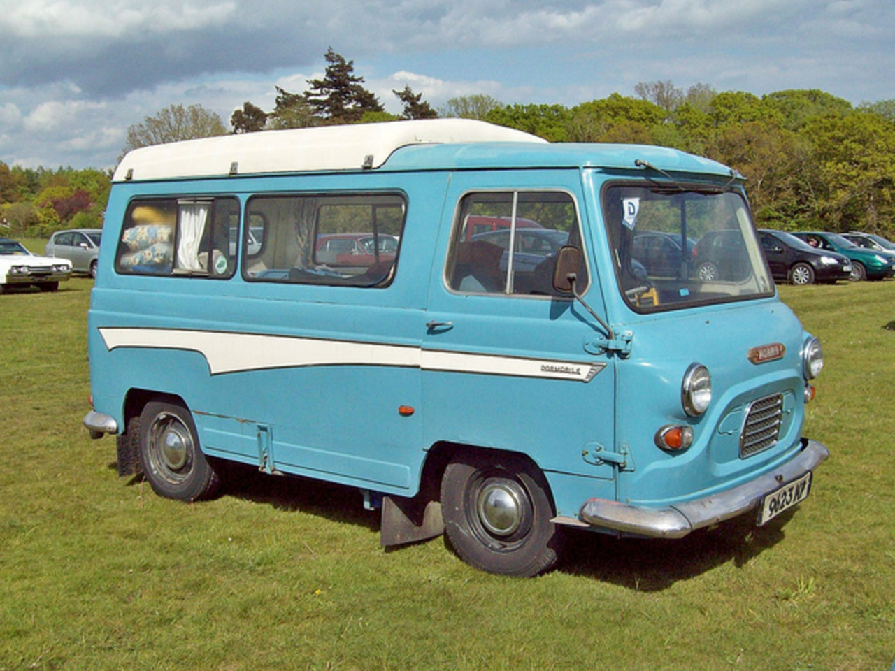 554 Morris J4 Dormobile (1960-74) / Flickr - Partage de photos!