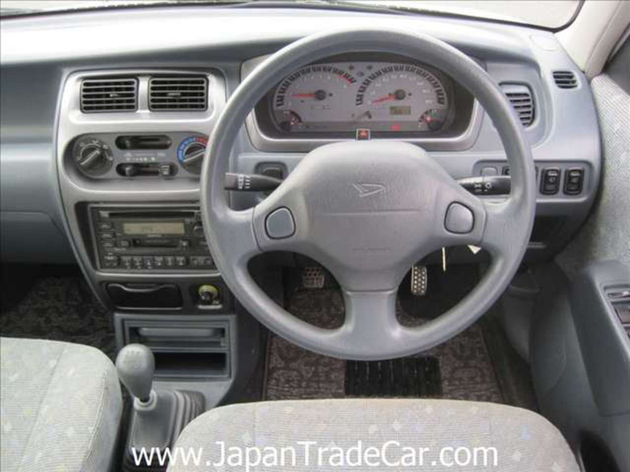 Daihatsu Storia d'occasion vendu au Japon Châssis M100S-020319 FOB...