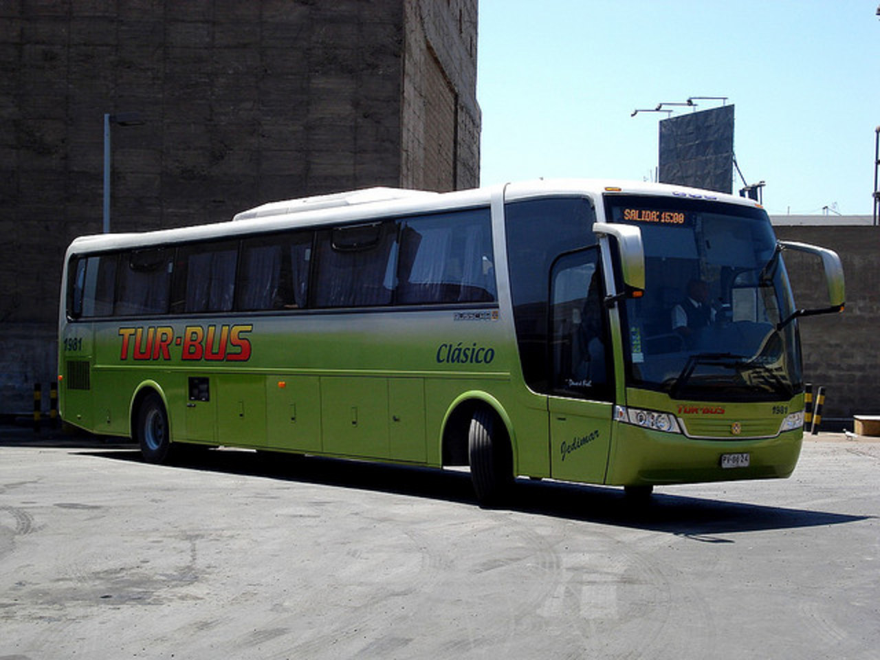 Busscar VisstaBuss Lo/ M.Benz 0400RSE | Tur-Bus / Flickr...