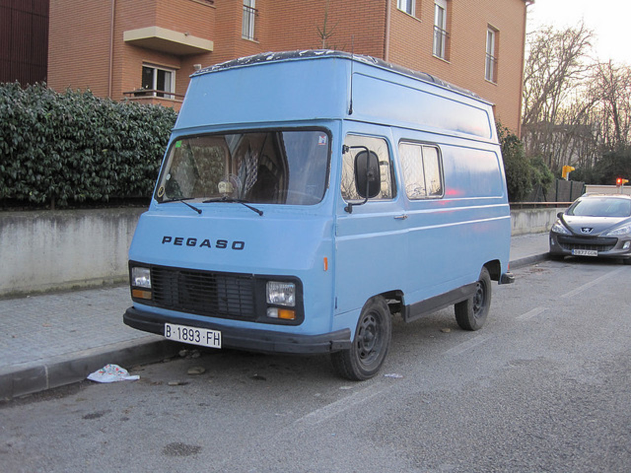 Le van BMC J4 à l'étranger (ESPAGNE) - une galerie sur Flickr