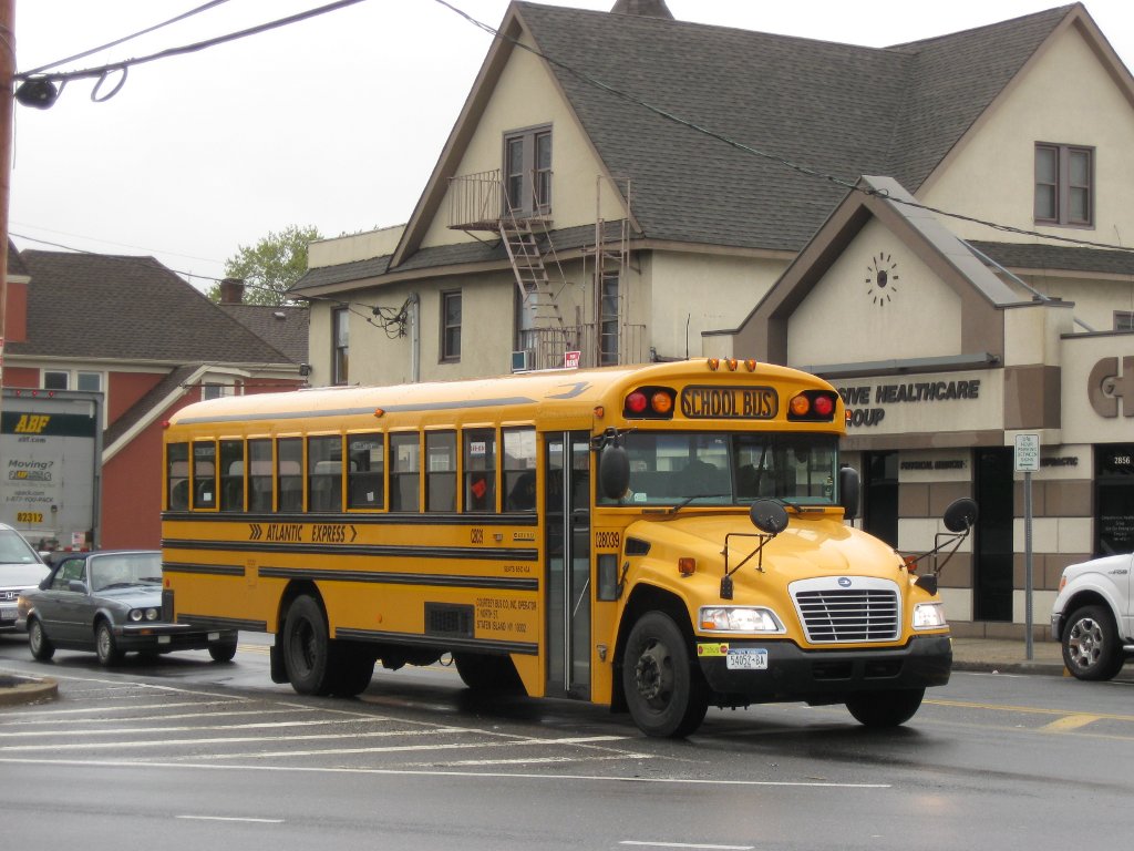 Dossier : Autobus scolaire Atlantic Express Blue Bird Vision.jpg - Wikimédia...