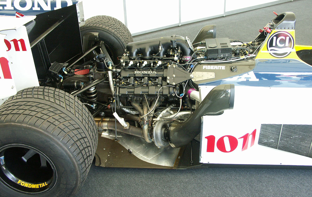 Williams FW11B Honda V6, qui a aidé l'équipe à gagner les deux pilotes...