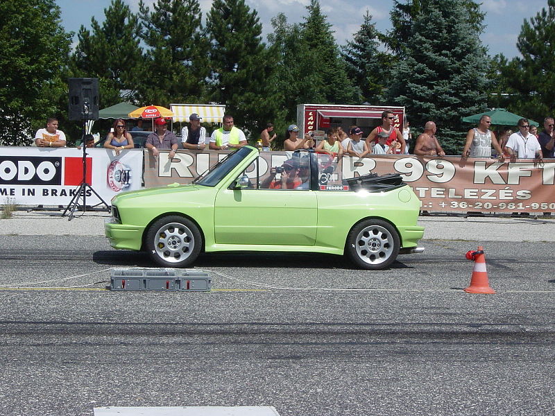 Photos de Zastava Yugo 1600 - CarPates.