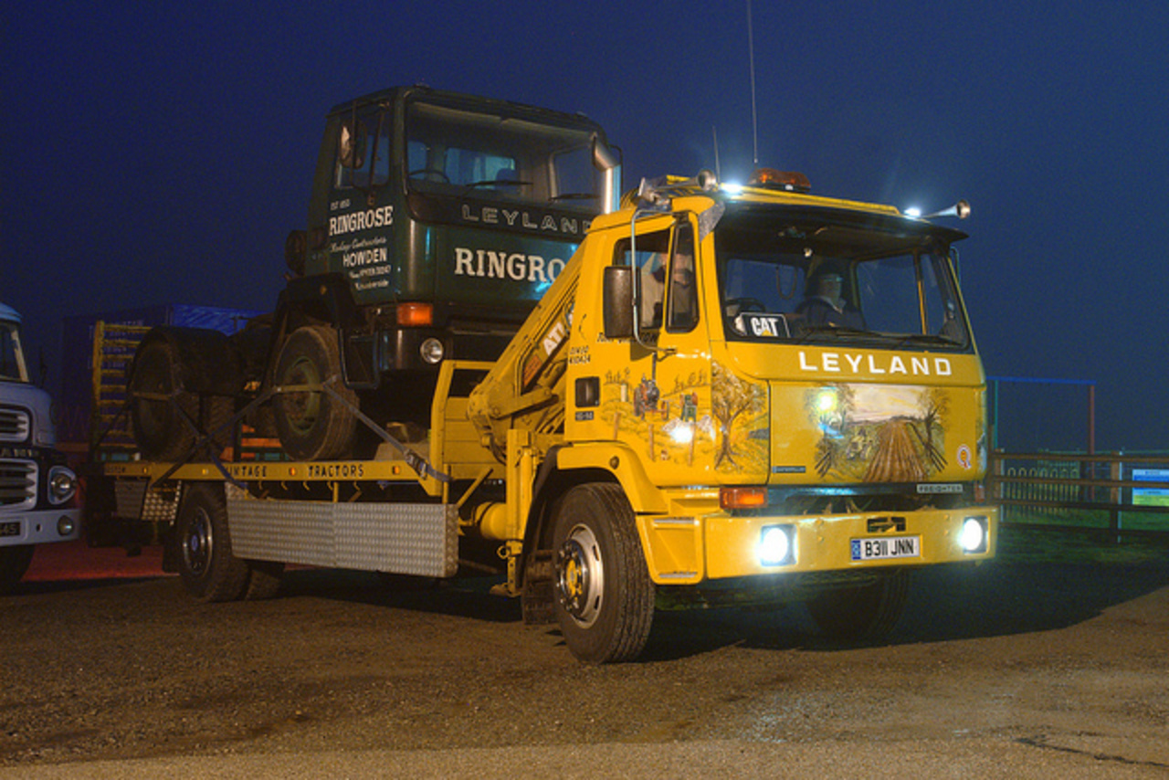 Leyland Cargo et Leyland Cruiser / Flickr - Partage de photos!
