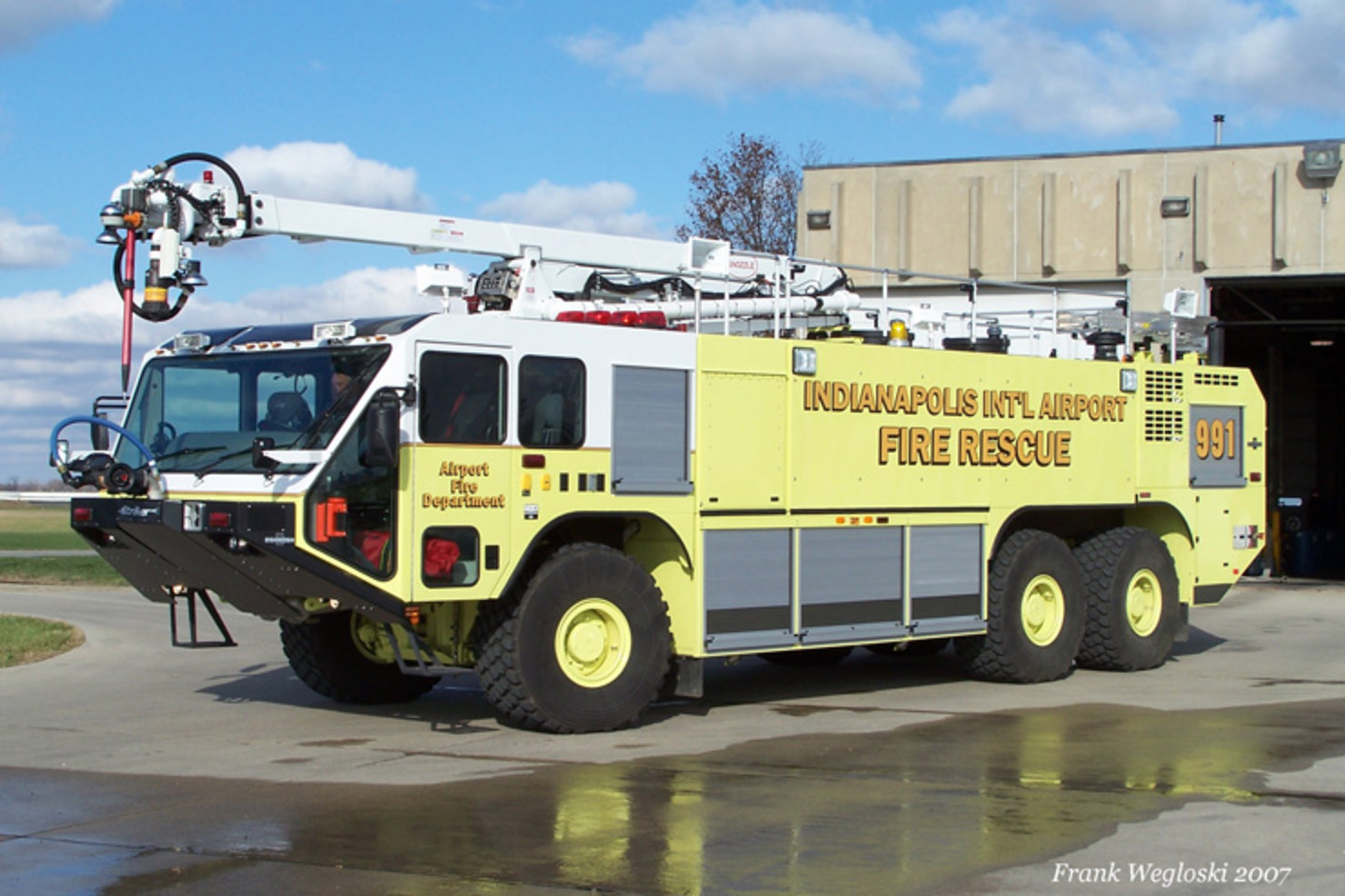 Camions de pompiers de l'Indiana: Photos d'appareils d'incendie et d'EMS