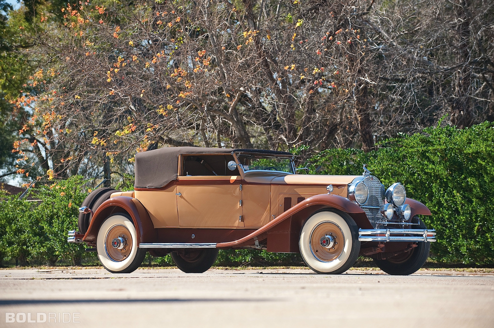 Packard Eight De Luxe: Galerie de photos, informations complètes sur...
