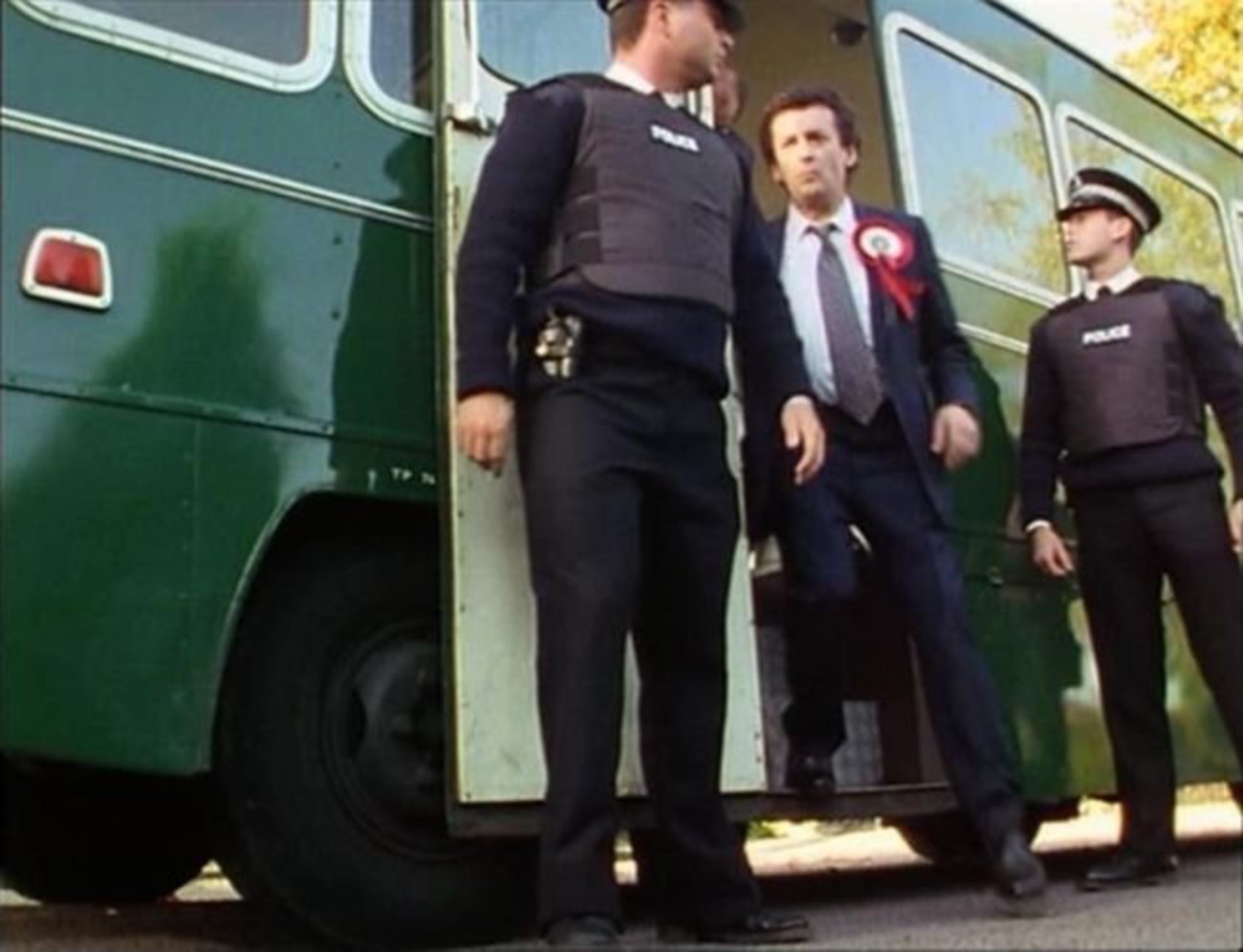 IMCDb.org : 1980 Bus de la police métropolitaine de Bedford VAS 5 par Lex in...