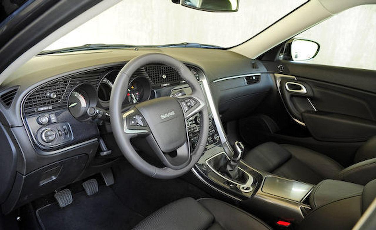 Photo de l'intérieur de Saab 9-5 2010