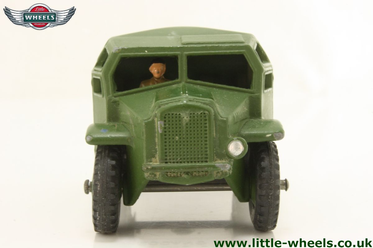Dinky Toys Militaire 688; Tracteur d'artillerie de campagne Morris Quad...