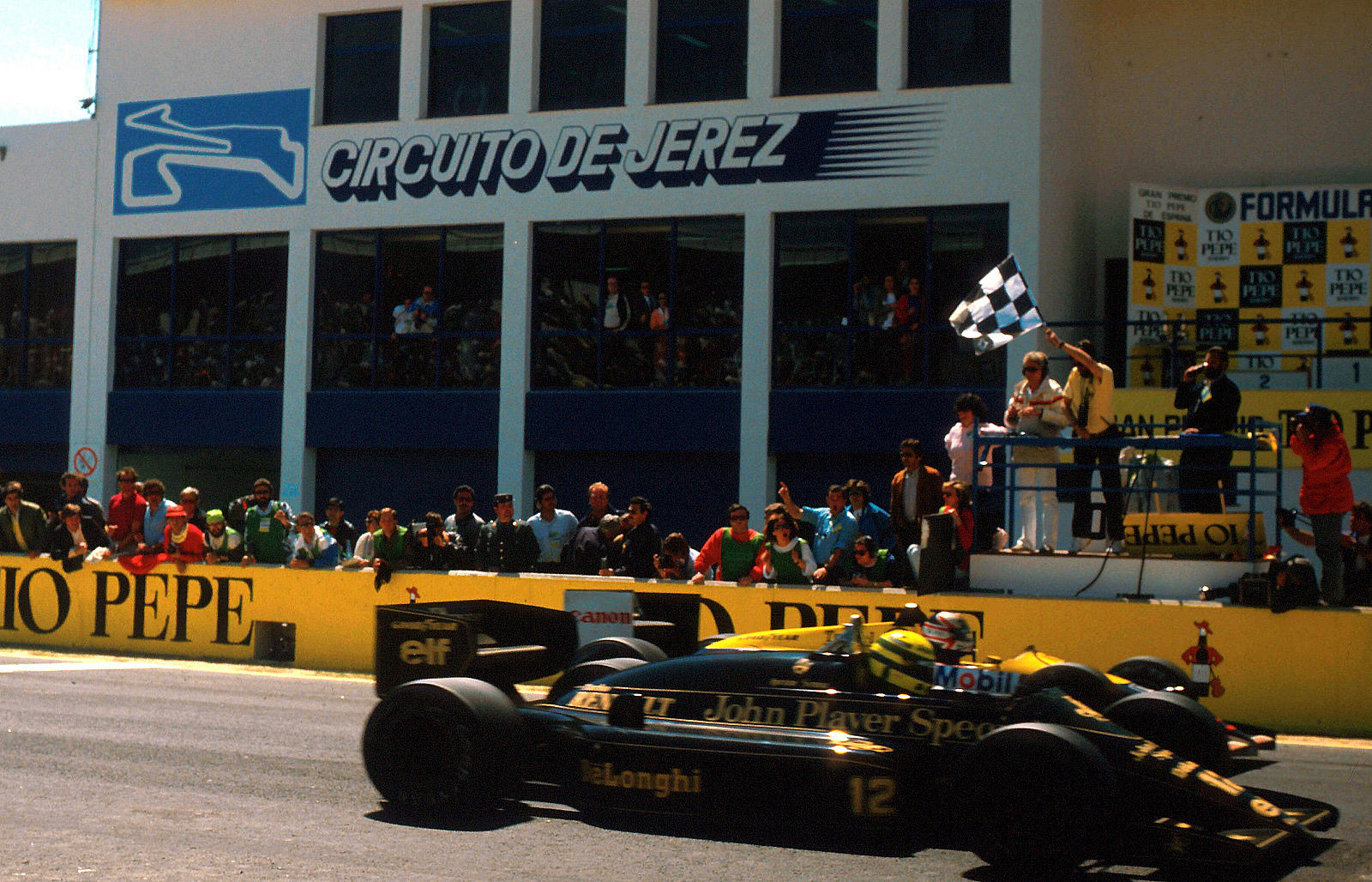Expert GP : Miniatura Lotus 98T - Senna