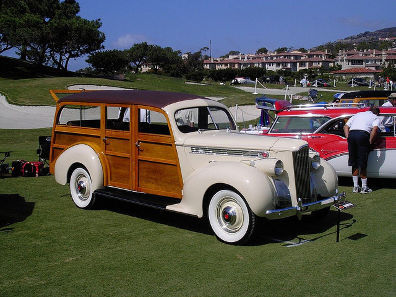 Packard Modèle 110 Woodie Break 1940 / Flickr - Partage de photos!