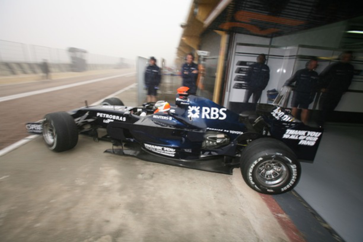 PREMIÈRES PHOTOS: Williams FW30 Formula One Car 2008 :: PaddockTalk...