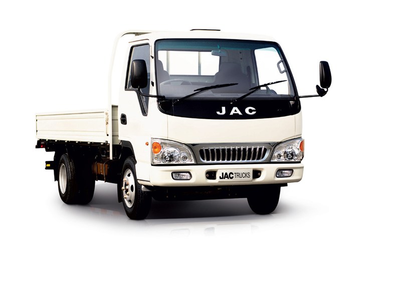 Camions JAC HFC1061K sur les camions routiers 7995kg Spécifications GVM
