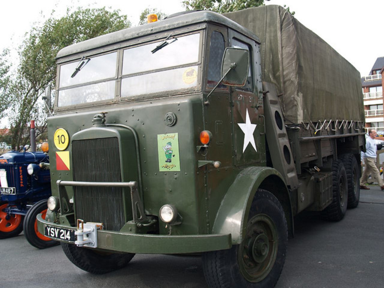 Camions de l'armée Hippo de Leyland - 1945 / Flickr - Partage de photos!
