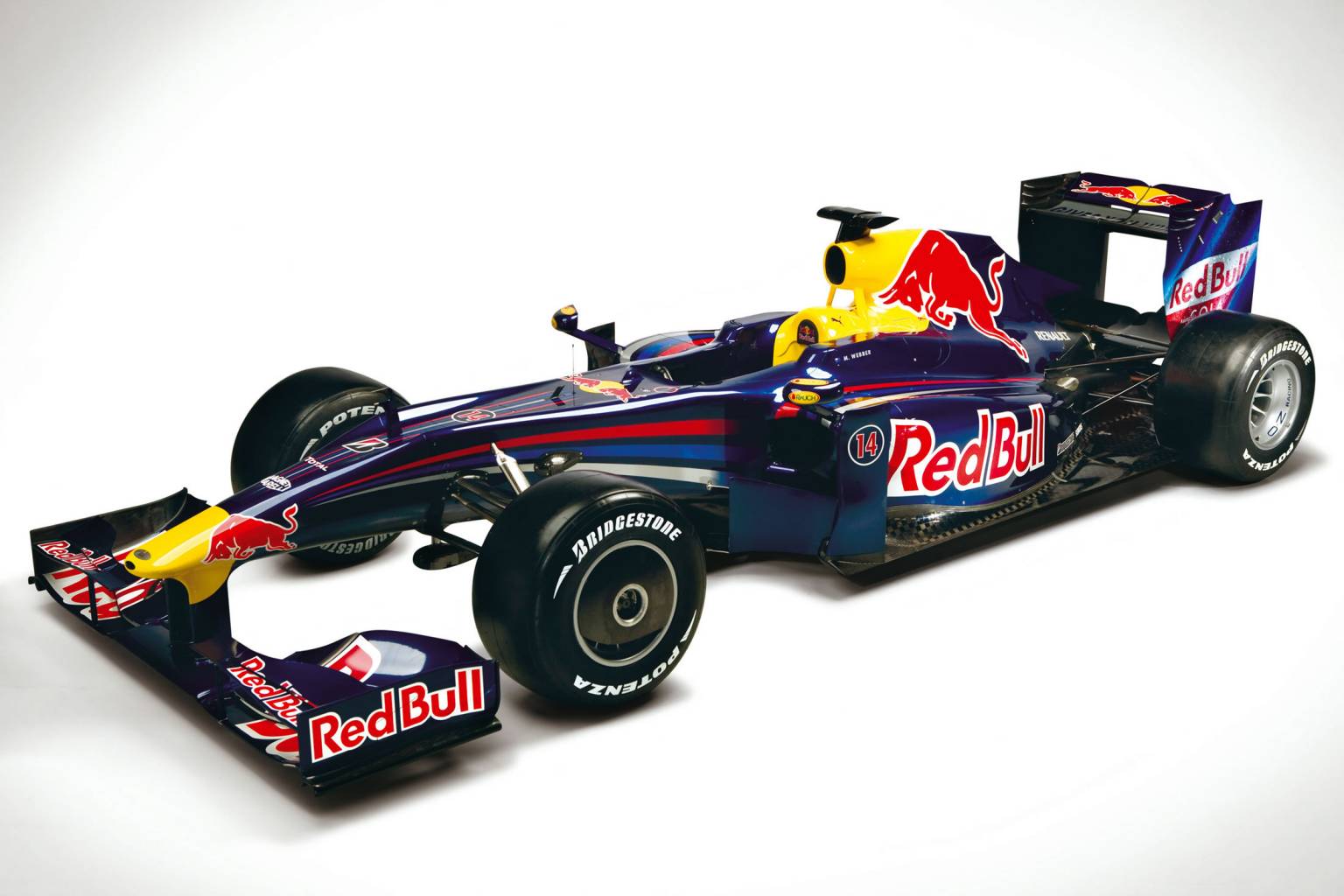 Pas d'ailes - Blog de course de Formule 1 et d'IndyCar : Red Bull RB5