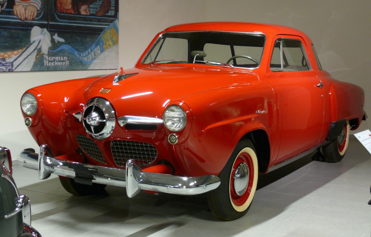 Studebaker Champion Regal Deluxe Coupe Starlight rouge 1950 vr...