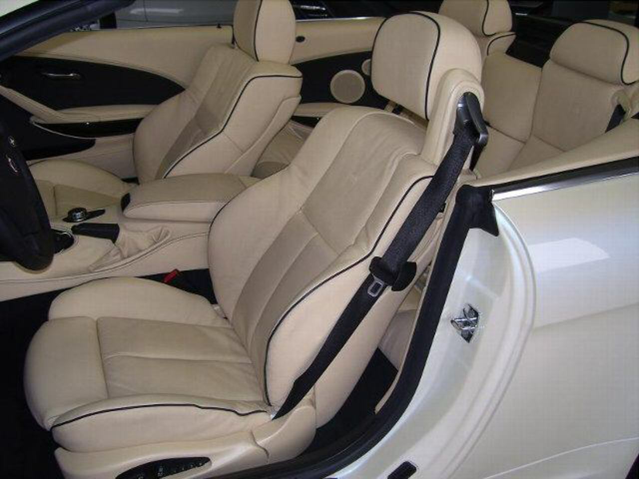 Couleur spéciale intéressante sur BMW Alpina B6 Cabrio... - BMW M5...