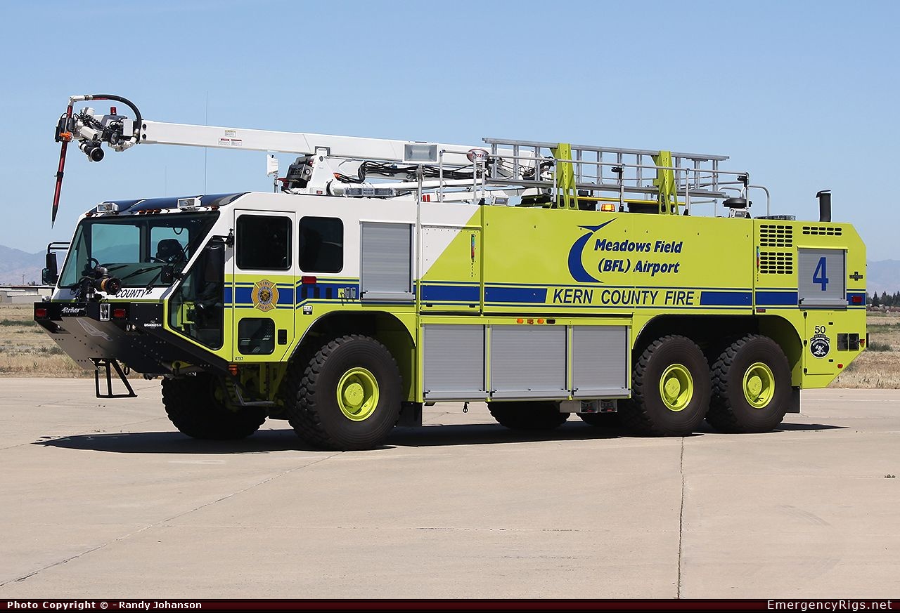 Photos de camions de pompiers - Oshkosh Truck Corporation - Striker 3000...