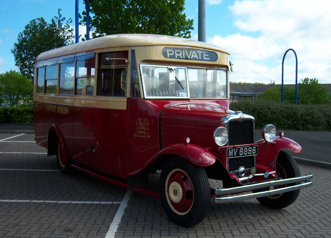 Dossier: Gypsey Queen coach 1931 Bedford WLB Duple MV 8996 Metrocentre...