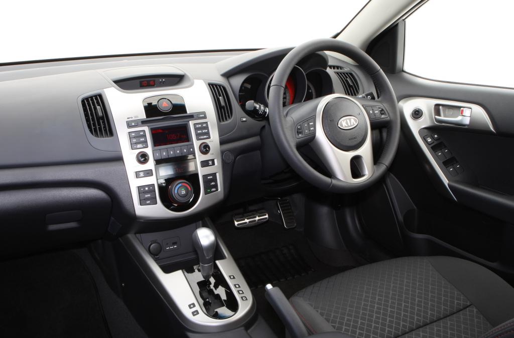 Kia Australia annonce les prix Cerato S et SLi de l'année modèle 2009...