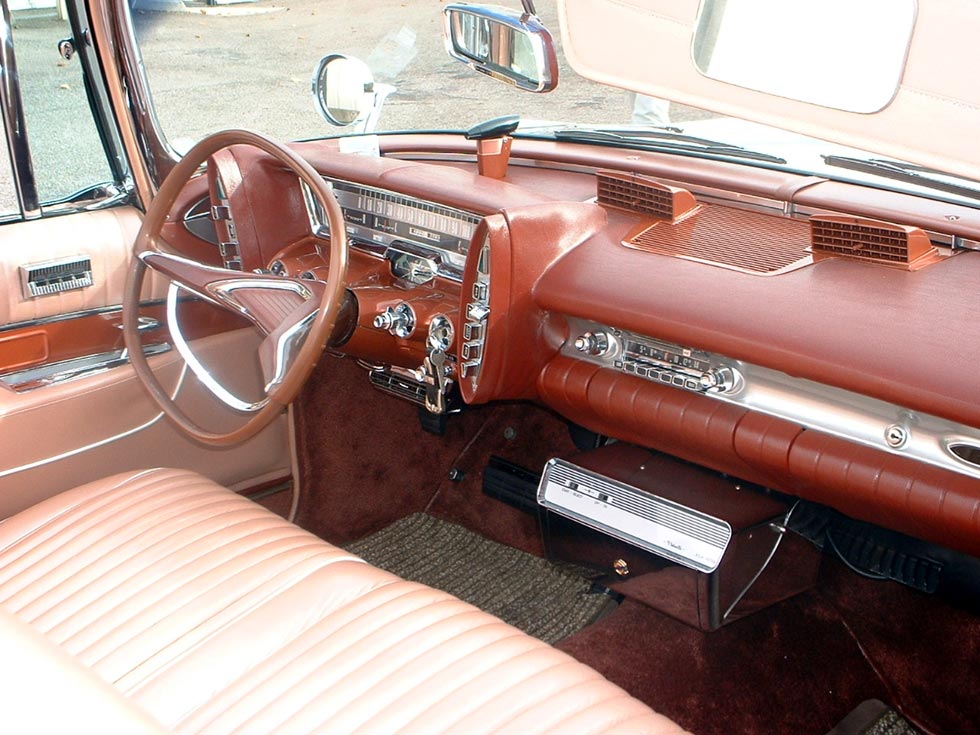 Cabriolet Imperial Crown de Robert Louis Brezout 1961 (Chrysler)