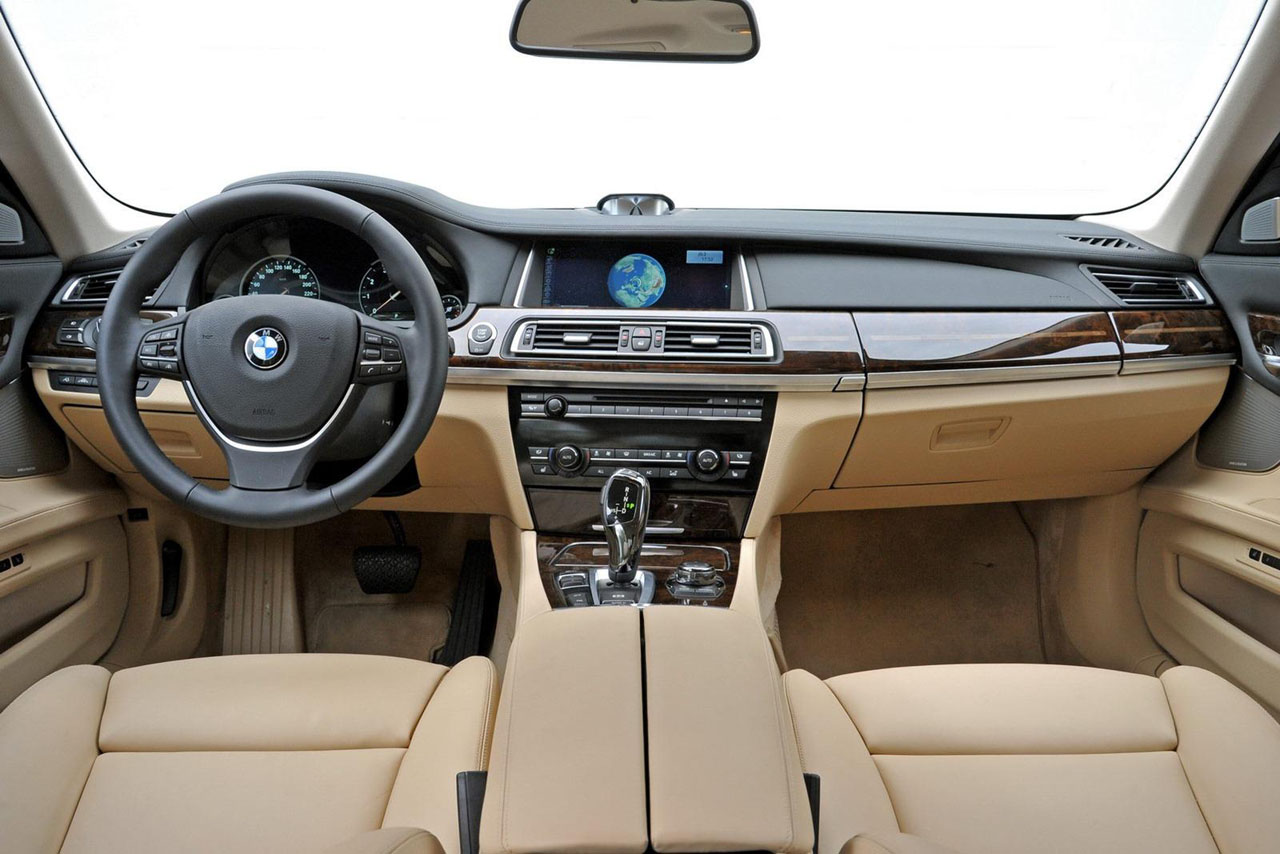 Tableau de bord BMW 750Li 2013