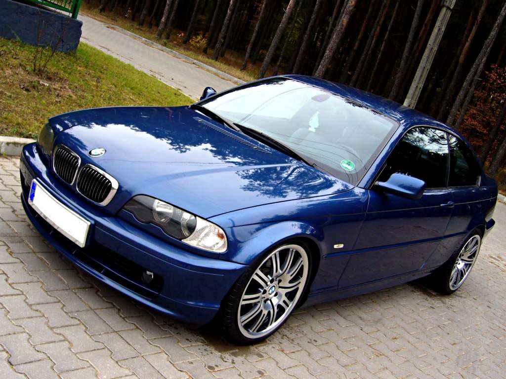 2000 BMW Série 3 318i, 2000 BMW 318 318i photo, extérieur