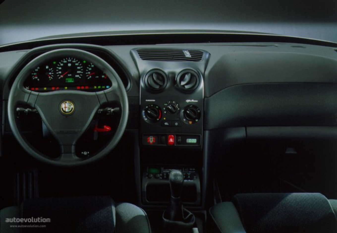 Alfa Romeo 146. Il existe un total de 17 modèles fabriqués par Alfa Romeo.