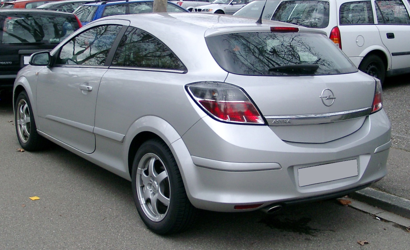 Dezmembrez Opel Astra-H 2007 Coupé Diesel â€