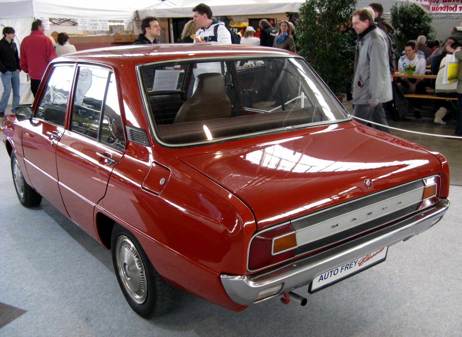 Dossier: MHV Mazda 1300 1976 02.jpg