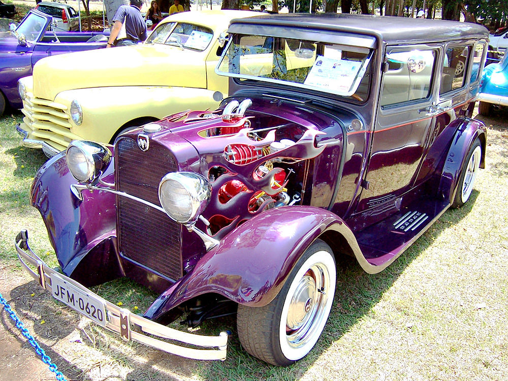 Dodge Classique Hot Rod â€“ au Brésil. ÄŒesko - Slovenskã¡ motoristickÃ¡databÃ¡ze