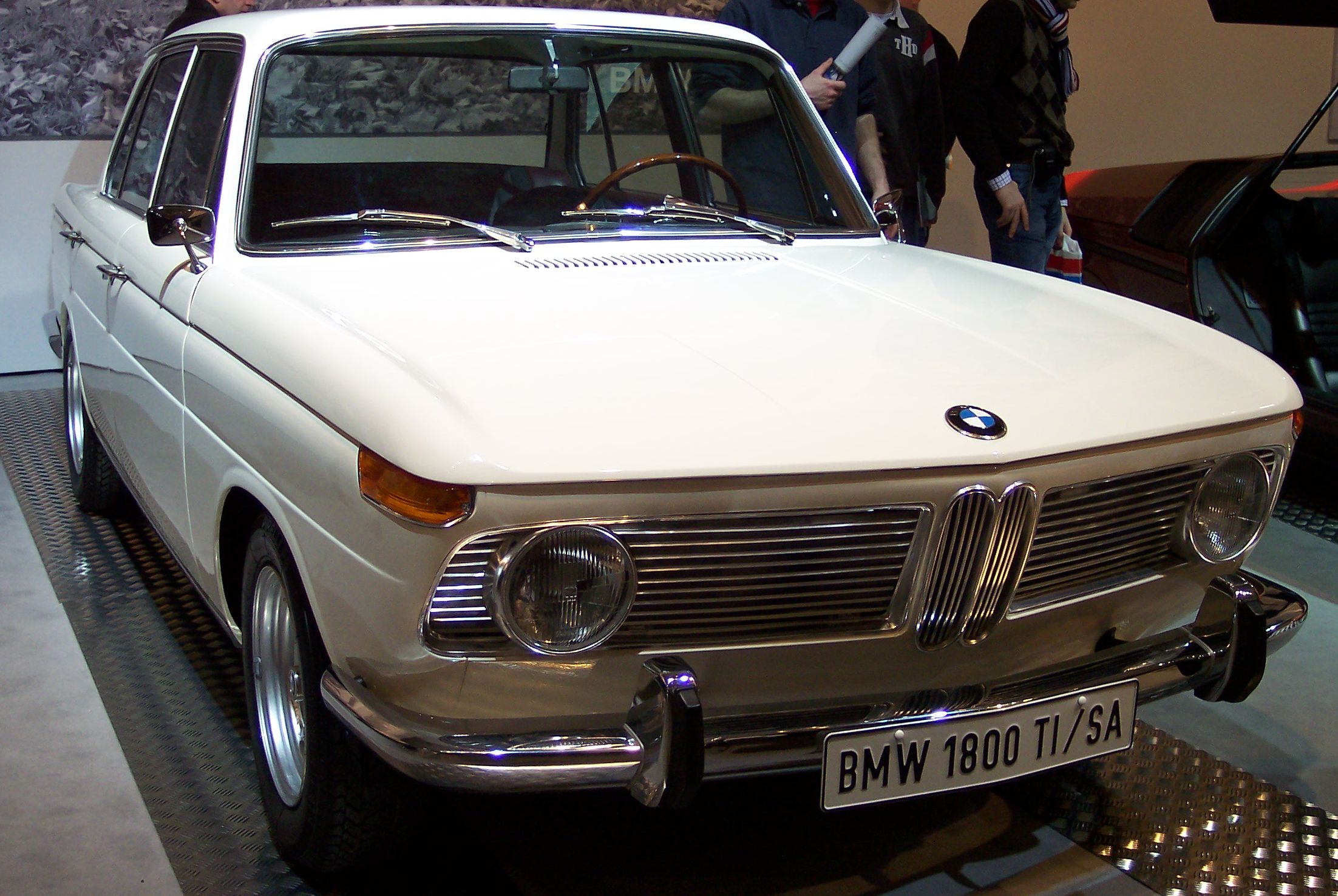 Dossier: BMW 1800 TI-SA 1965 blanc vr TCE.jpg