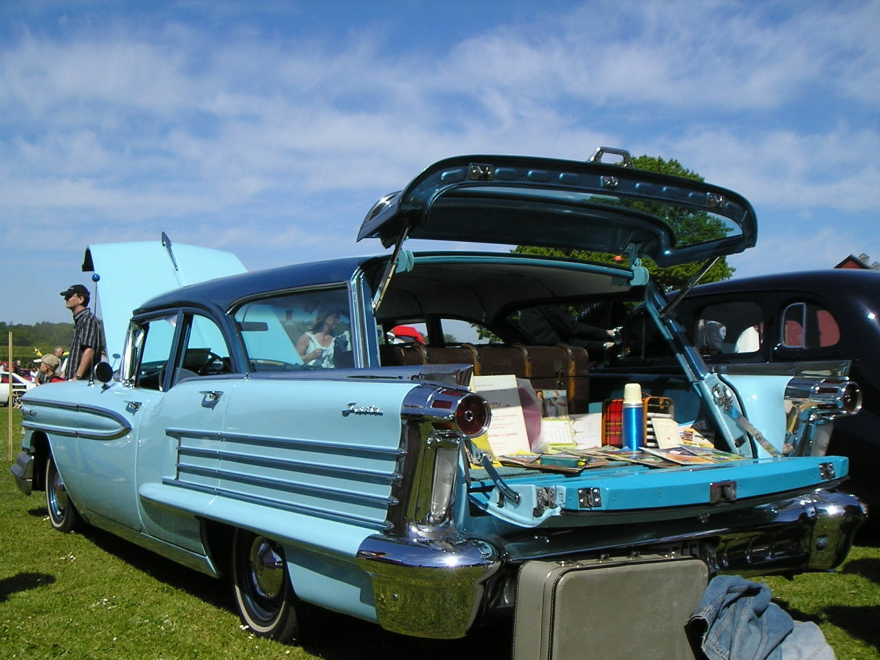 Oldsmobile Dynamic 88 Fiesta wagon â€