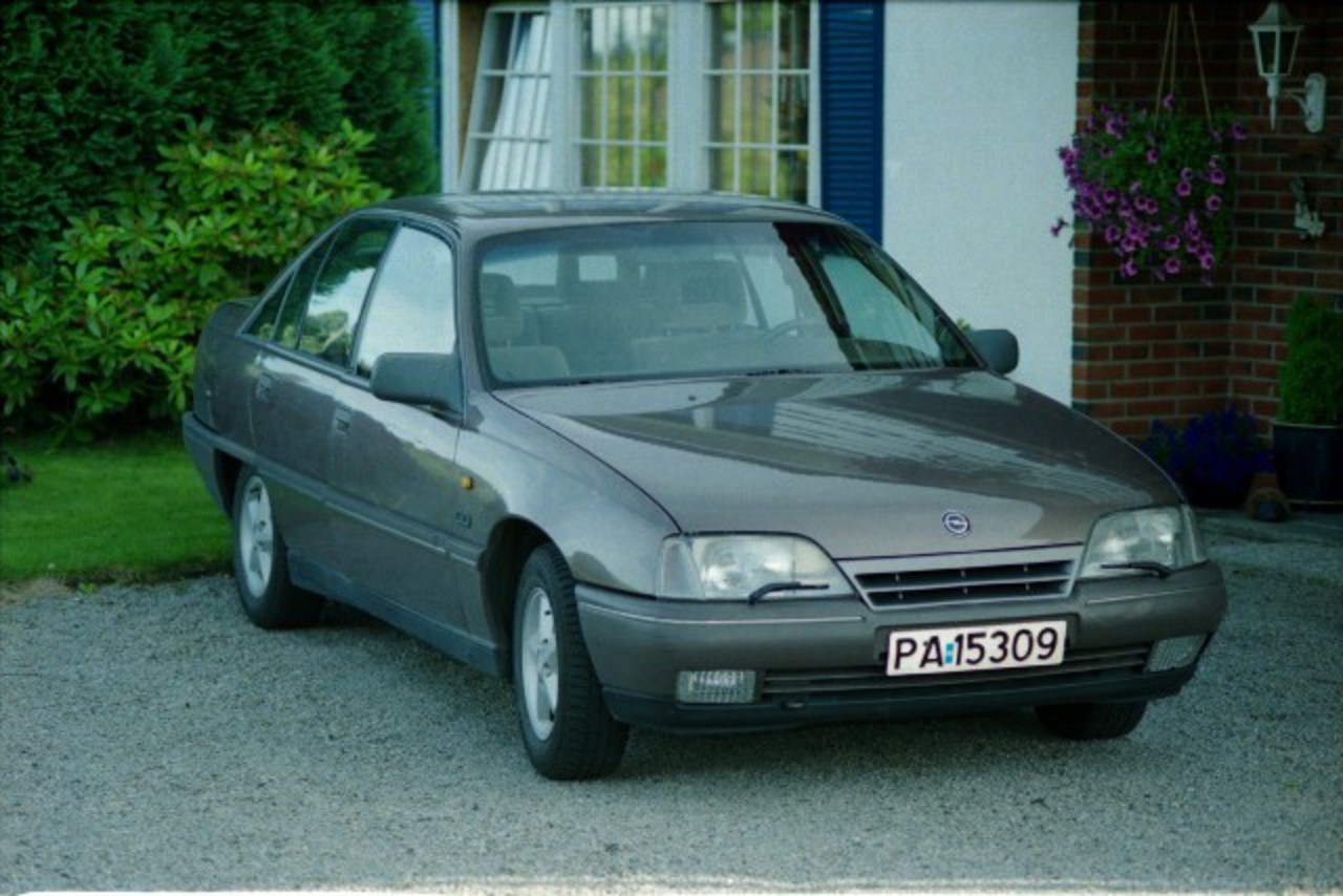 Opel Omega gl 1.8s 1985