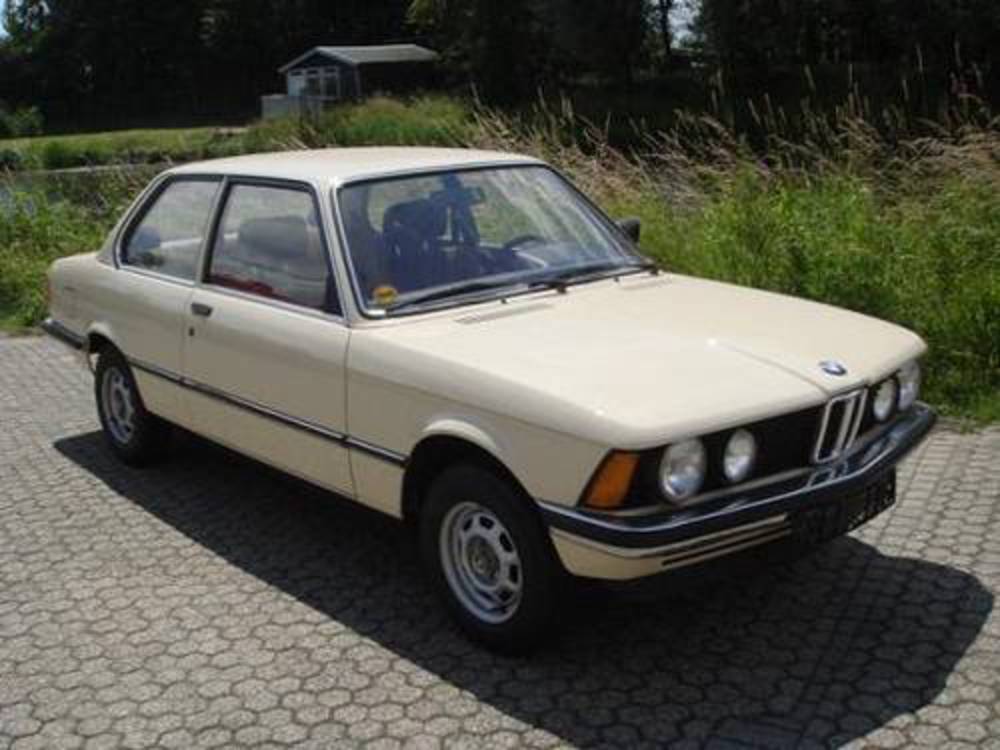 BMW 315 - 10. Taille du fichier image: 31.78KB Résolution: 500 x 375