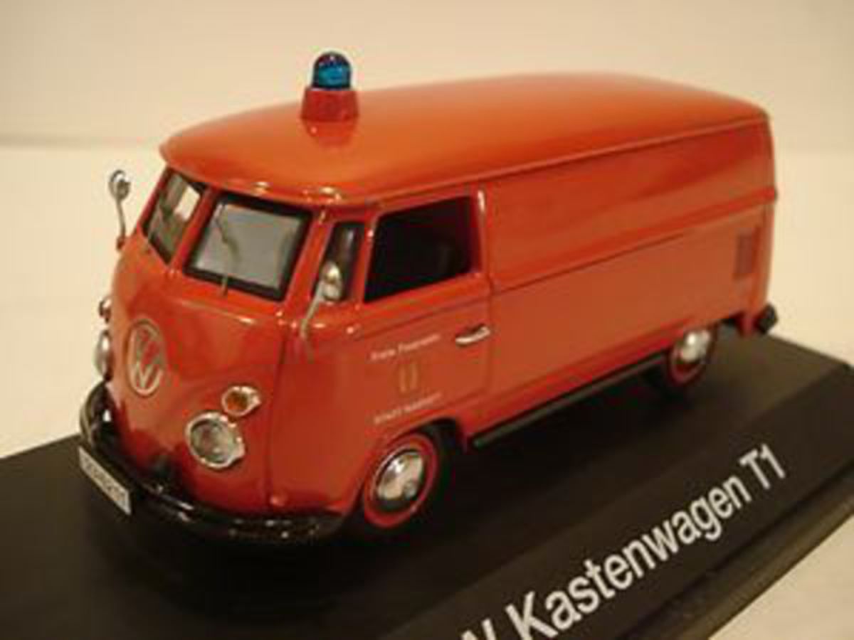 Schuco (Allemagne) Rouge Volkswagen Kastenwagen T1 Feuerwehr 1:43 PLUME moulée sous pression