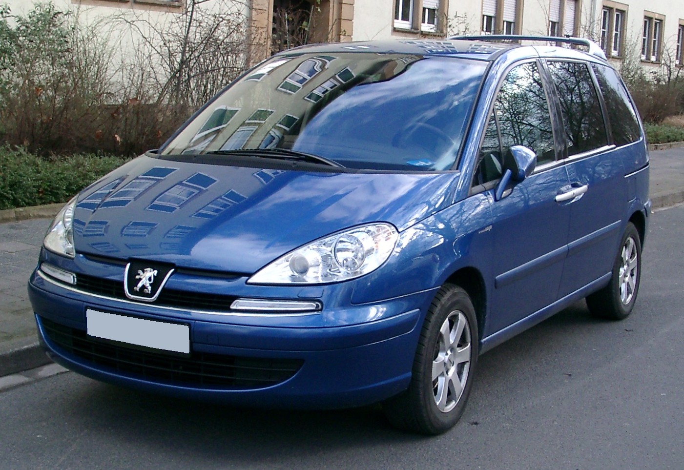 File:Citroën C4 Picasso rear 20100529.jpg - Wikimedia Commons