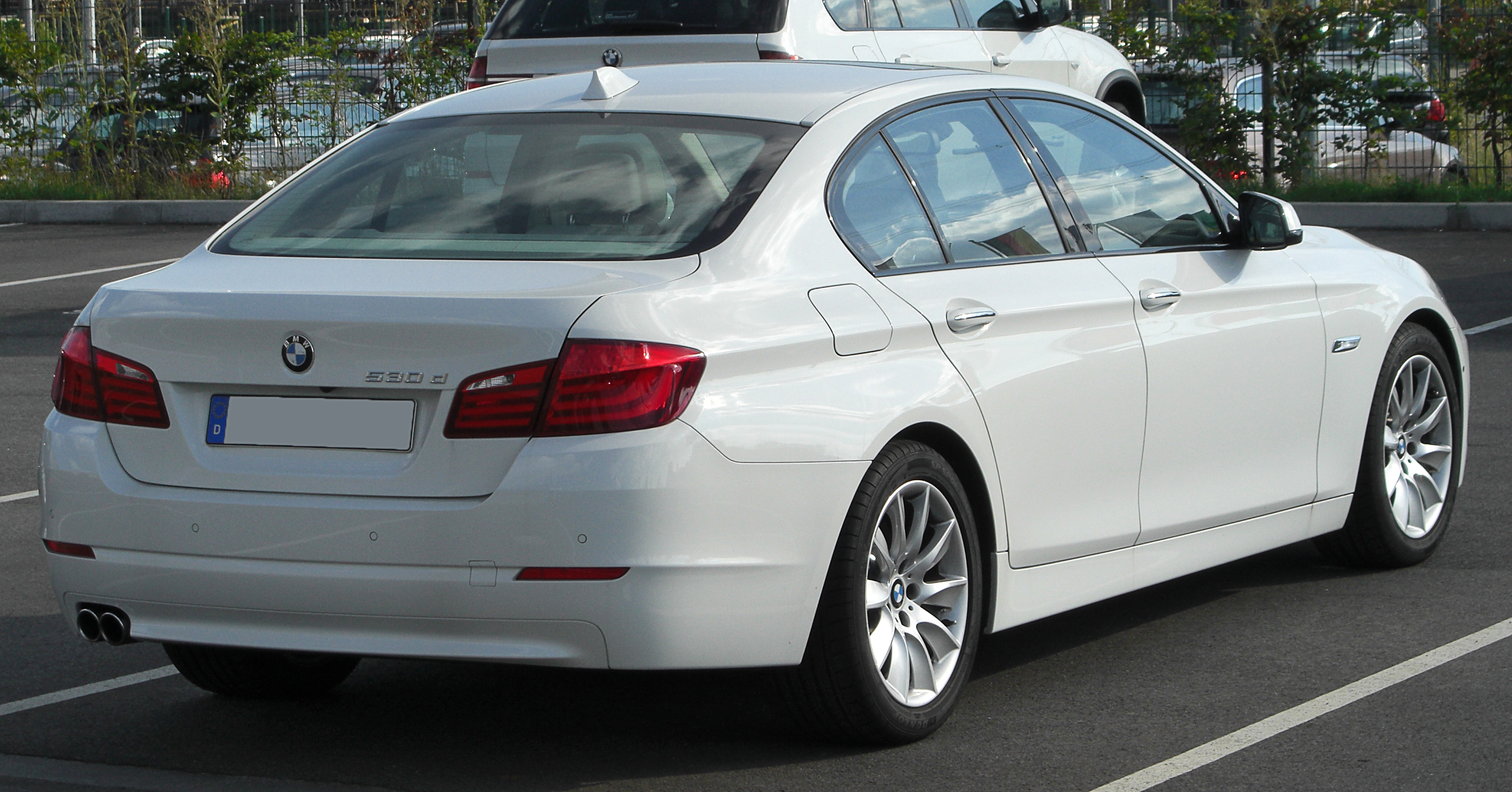 Dossier: BMW 530d (F10) arrière - 1 20100821.jpg