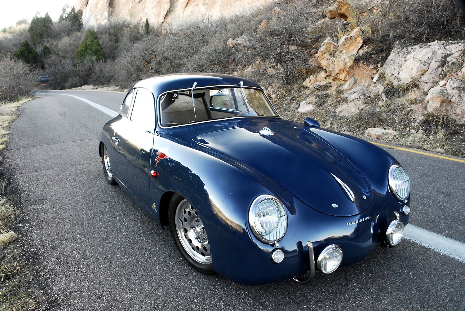 Porsche 356, adapté à la Seconde Guerre mondiale, Porsche et construit trois types