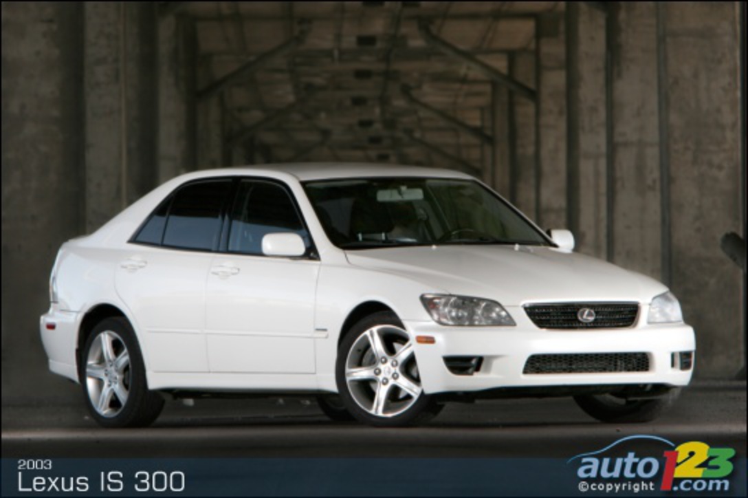 2000-2005 Lexus IS 300 Occasion