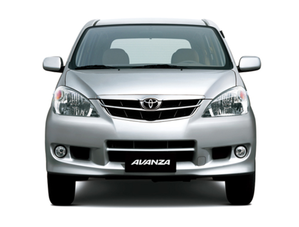 On pense que la Toyota Avanza est amenée ici en Inde avec 1,5L 4