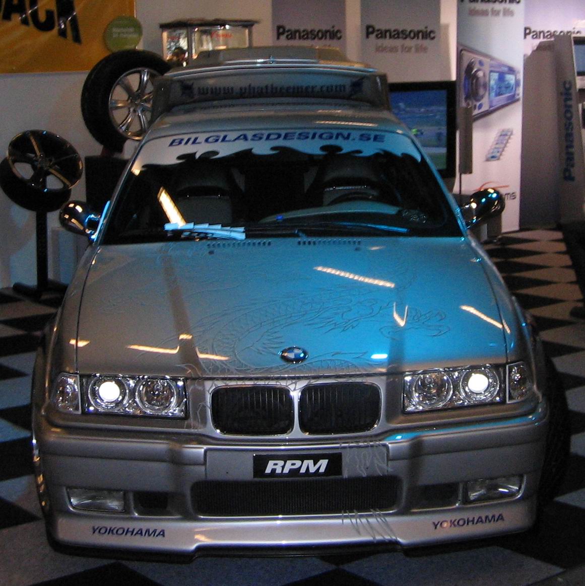 Dossier: BMW modèle inconnu (Stockholm Carsport Fair 2004).jpg