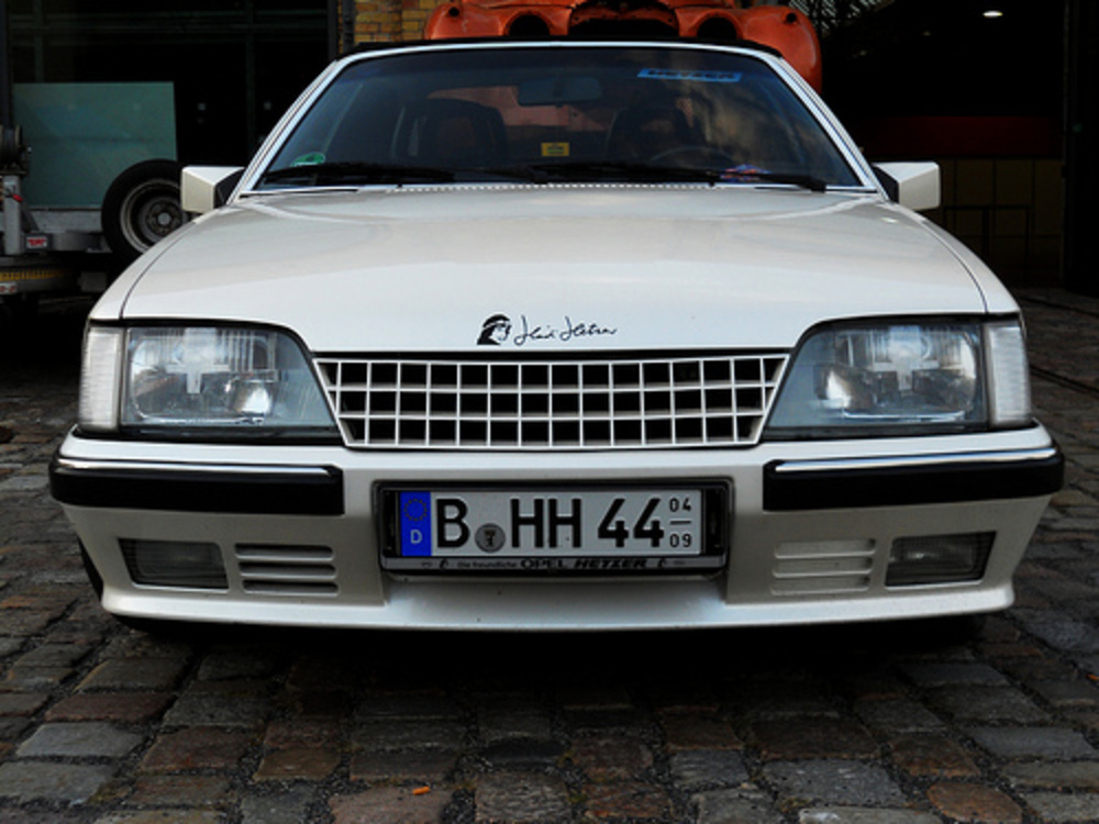 Opel Monza GSE cabrio de Keinath. Voir Télécharger le fond d'écran. 500x375. Commentaire