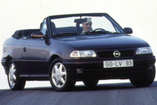 OPEL Astra Cabriolet (1995 - 1999) âŒ–. voir aussi : moteurs Â* galerie de photos