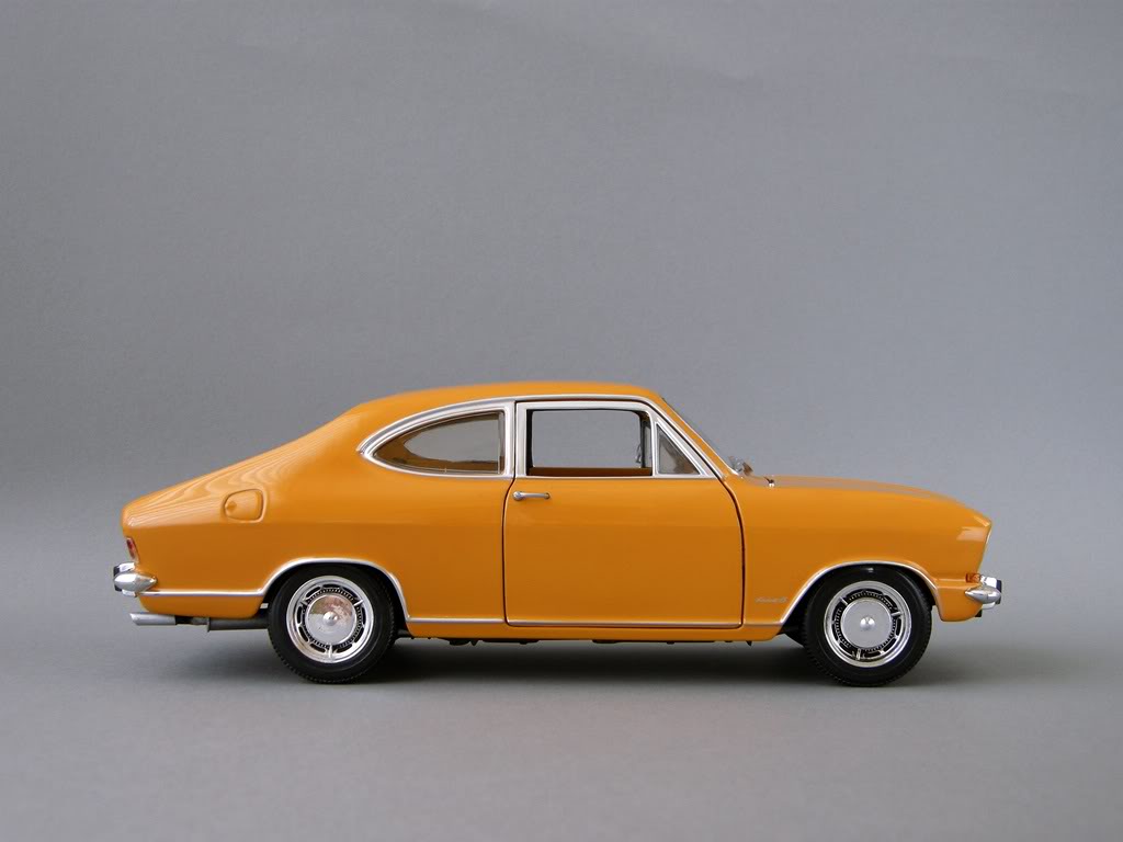 1965 Opel Kadett LS Coupé - Revell ::Opel_Kadett_08.image jpg par