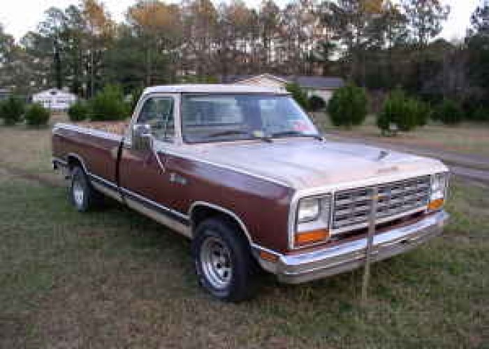Dodge Ram Prospector 1984 - 2000 $ (Chocowinity, NC) en Caroline du Nord pour