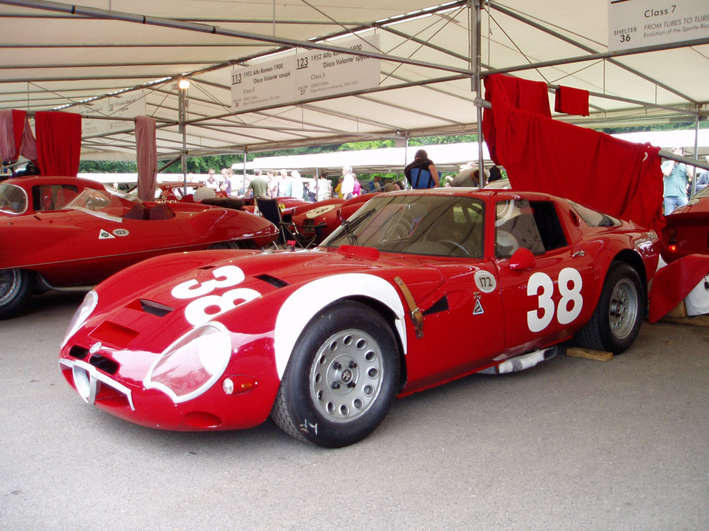 Alfa Romeo TZ2 - catalogue de voitures, spécifications, caractéristiques, photos, vidéos, revue,