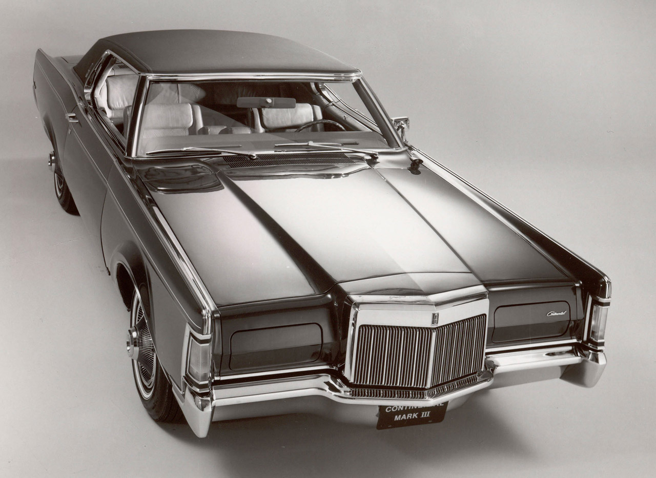 Accueil > Liste de produits > Lincoln Continental mk III coupé Lincoln
