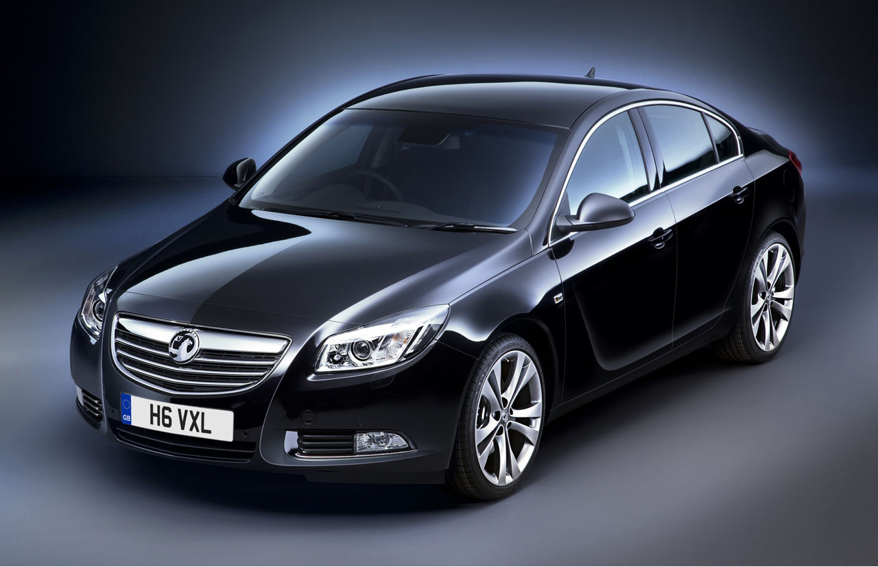 Opel insignia business (9 commentaires) Vues 17273 Évaluation 64