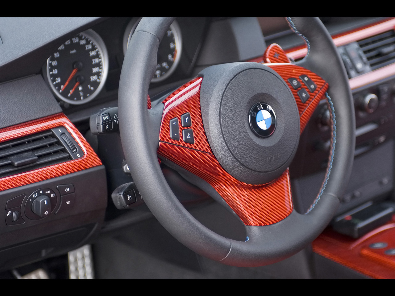 BMW M5 PLUS